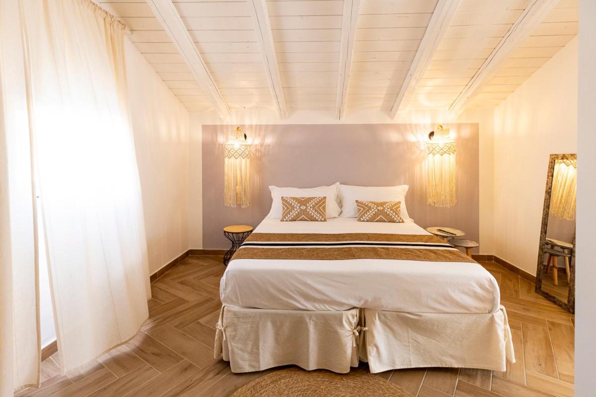 Villa Delle Palme Con Piscina Privata ซานตามาเรีย เดล โฟกัลโล ภายนอก รูปภาพ