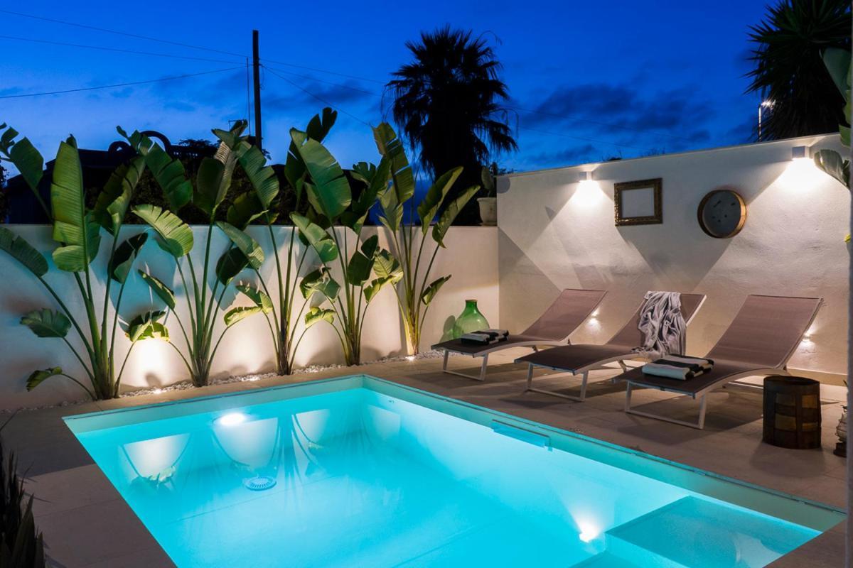 Villa Delle Palme Con Piscina Privata ซานตามาเรีย เดล โฟกัลโล ภายนอก รูปภาพ